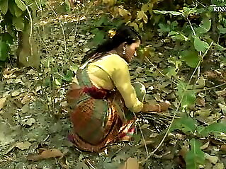anal Super sexy desi women fucked in forest blowjob asian